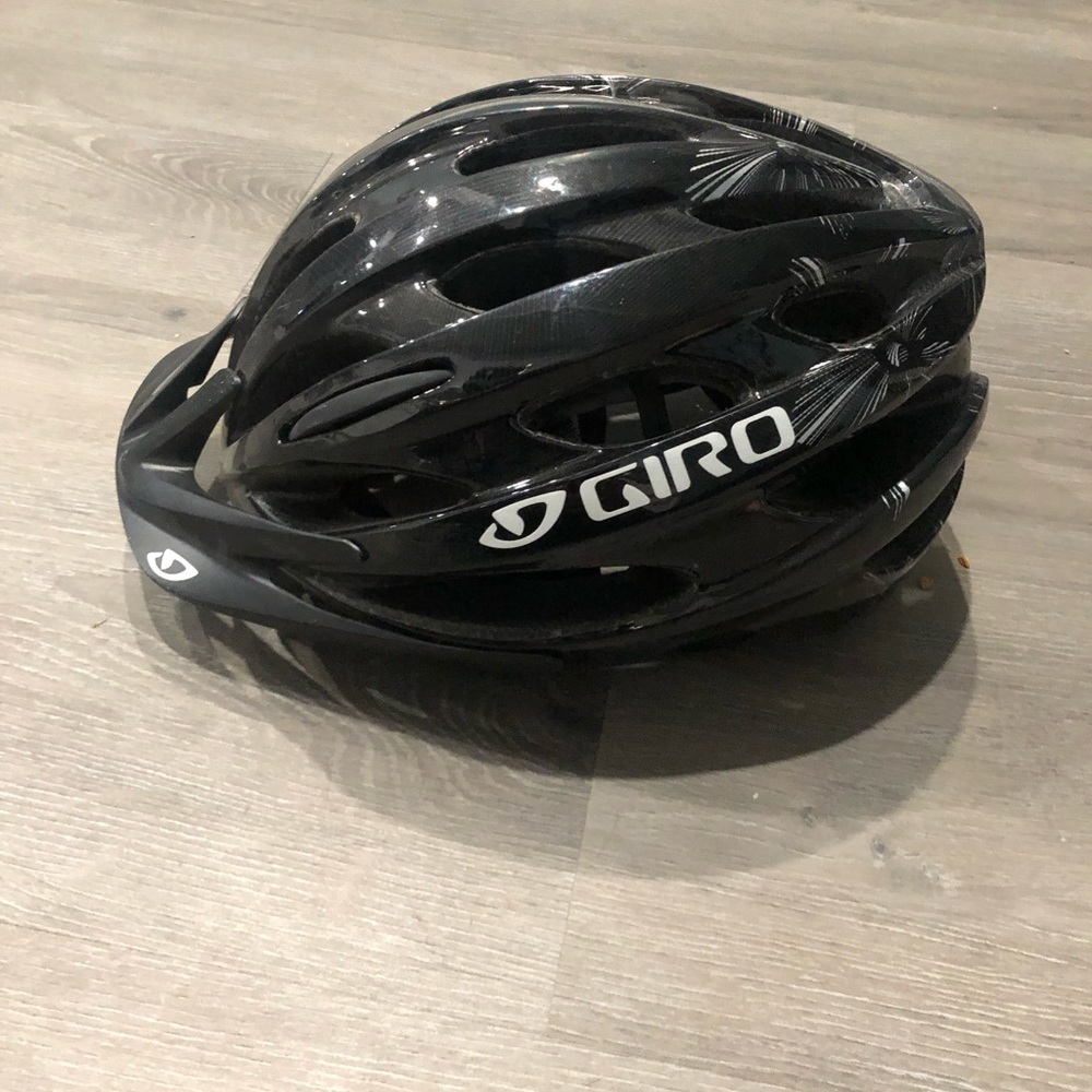 Giro Black Revel Bike Helmet 🚴
